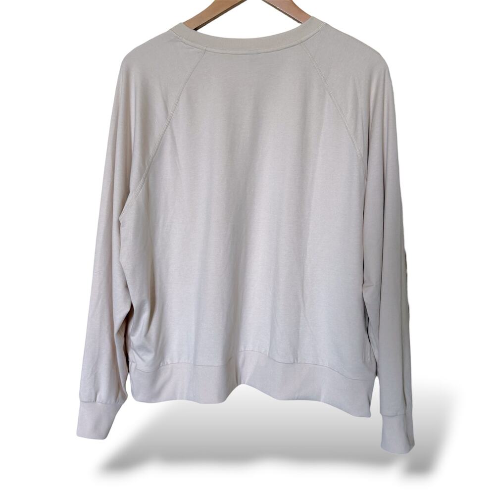 Vuori Women Long Sleeve Halo Crew Sweatshirt Ecru Heather DreamKnit Sz XL - Picture 2 of 9